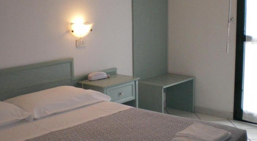 Hotel Oasis Marina di Ravenna Eksteriør billede
