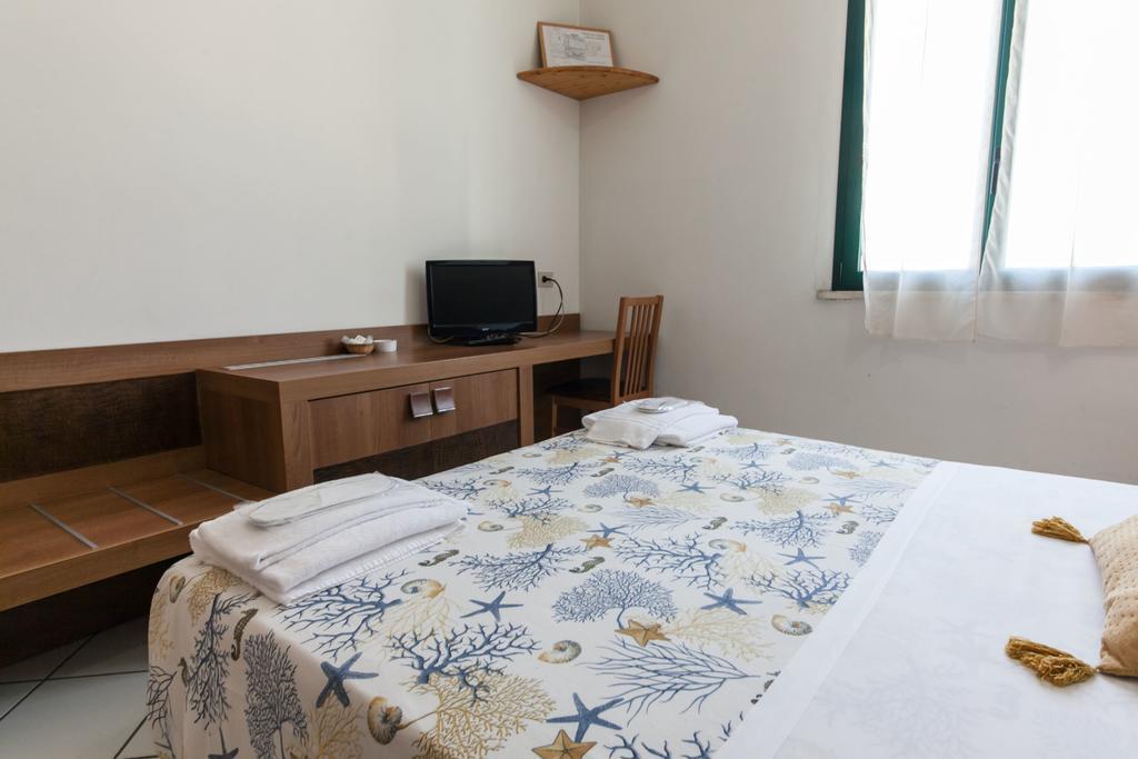 Hotel Oasis Marina di Ravenna Eksteriør billede