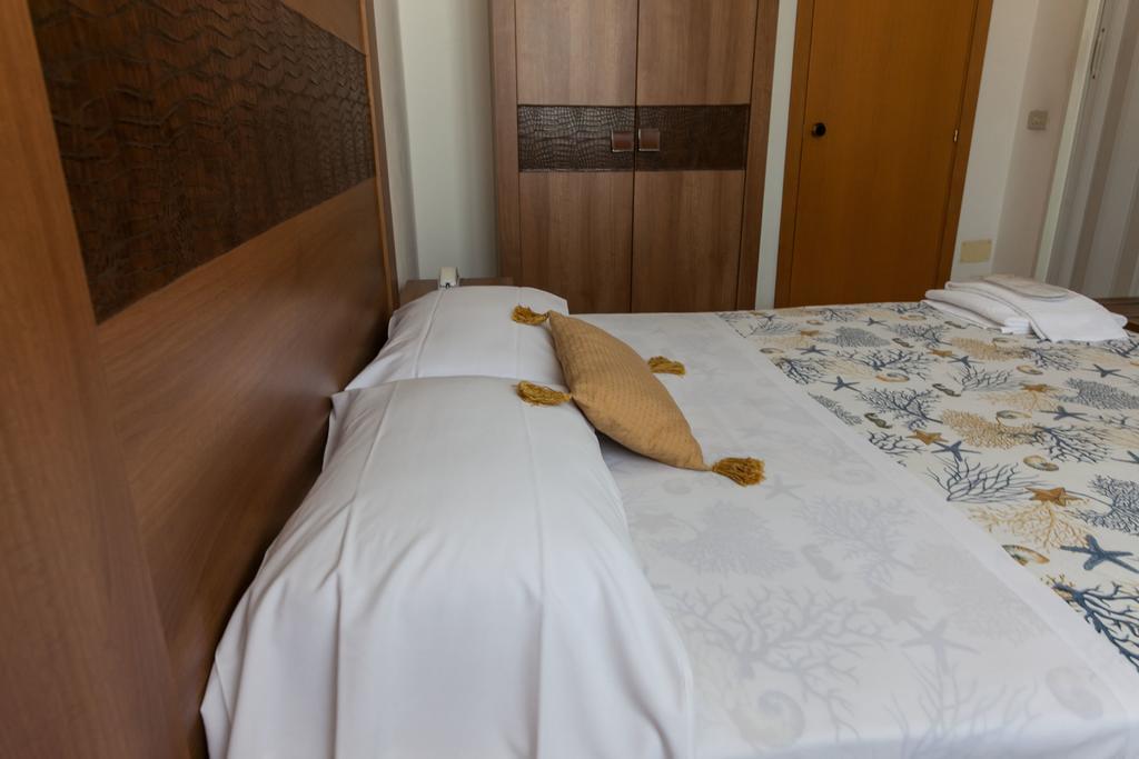 Hotel Oasis Marina di Ravenna Eksteriør billede