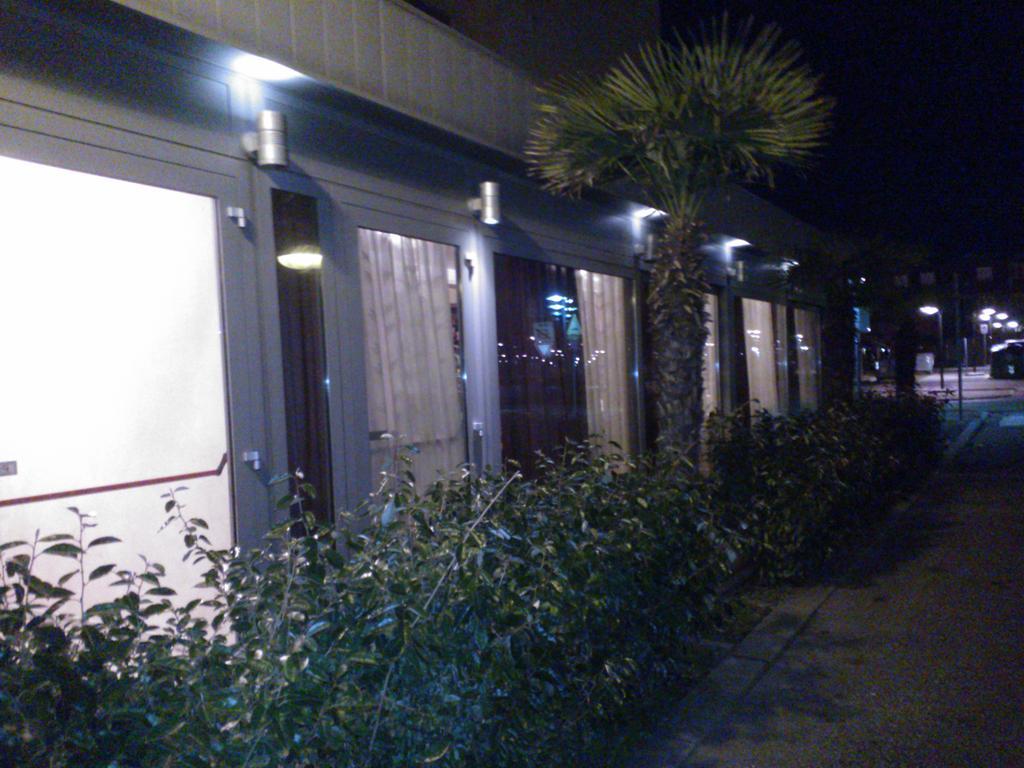 Hotel Oasis Marina di Ravenna Eksteriør billede