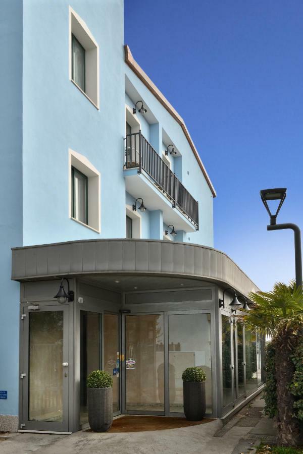 Hotel Oasis Marina di Ravenna Eksteriør billede