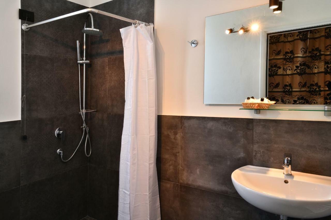 Hotel Oasis Marina di Ravenna Eksteriør billede